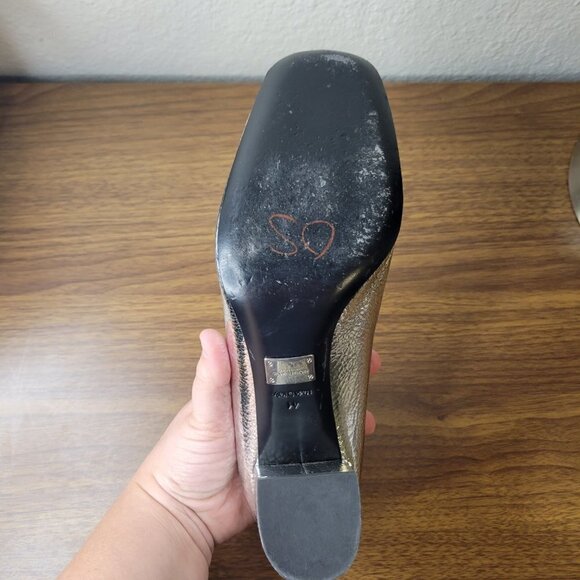 Michael Kors Collection Crackled Metallic Leather Gigi Pump - Picture 7 of 14